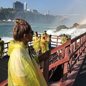 Meet your Posher, Victoria